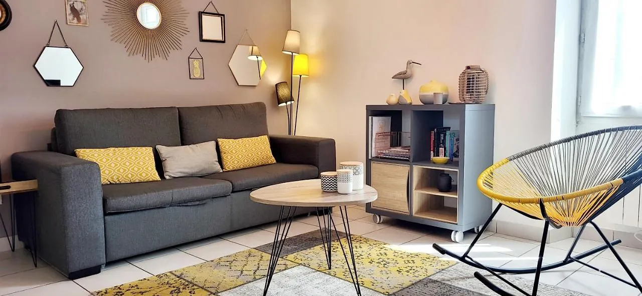 Charmant Appartement En Residence Calme Au Centre De Vannes Proche Gare Apartamento